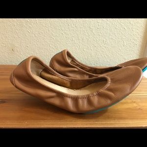 Chestnut Tieks